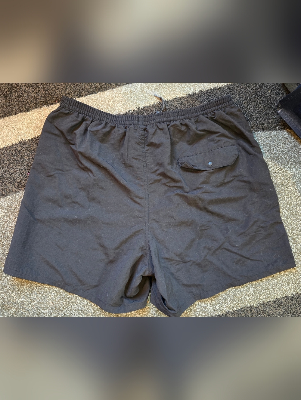 Patagonia Mens Black Swimming Trunks Sz. L Gorgeous!! - Picture 2 of 5